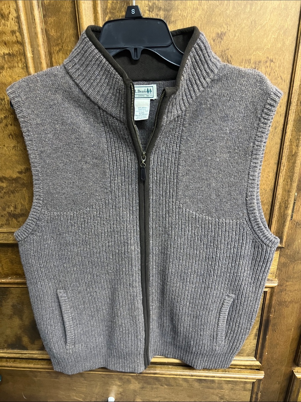 L.L. Bean Men’s Taupe/Brown Full-Zip Waterfowl Sweater Vest